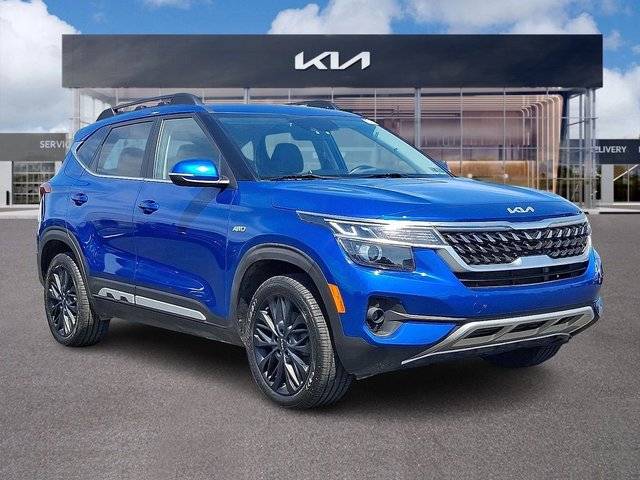 2023 Kia Seltos Nightfall AWD photo