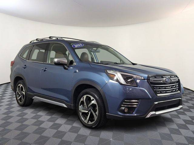 2023 Subaru Forester Touring AWD photo