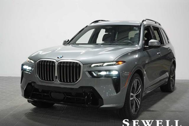 2023 BMW X7 xDrive40i AWD photo