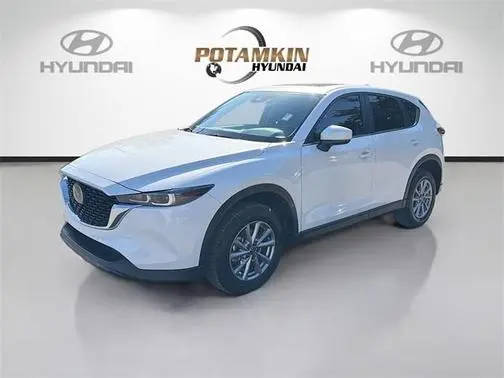 2023 Mazda CX-5 2.5 S Preferred Package AWD photo