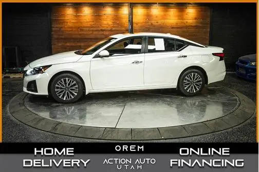 2023 Nissan Altima 2.5 SV AWD photo