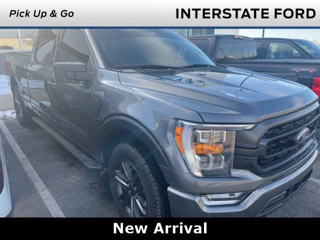 2023 Ford F-150 XLT 4WD photo