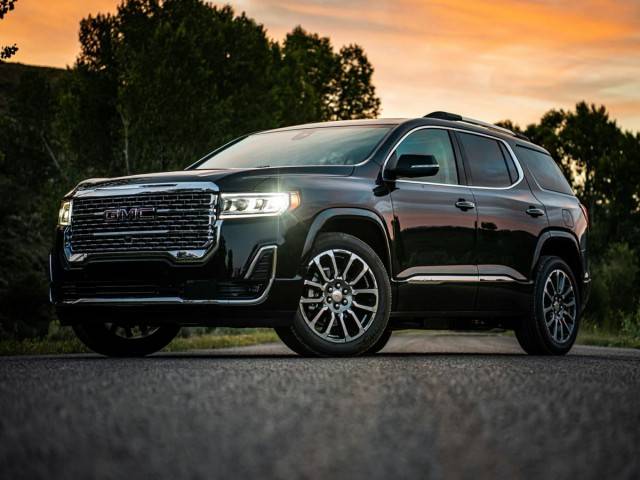 2023 GMC Acadia Denali AWD photo