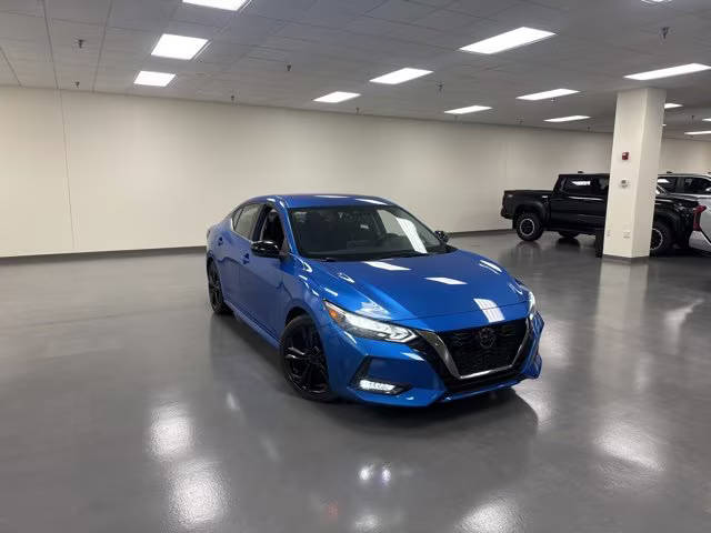 2023 Nissan Sentra SR FWD photo