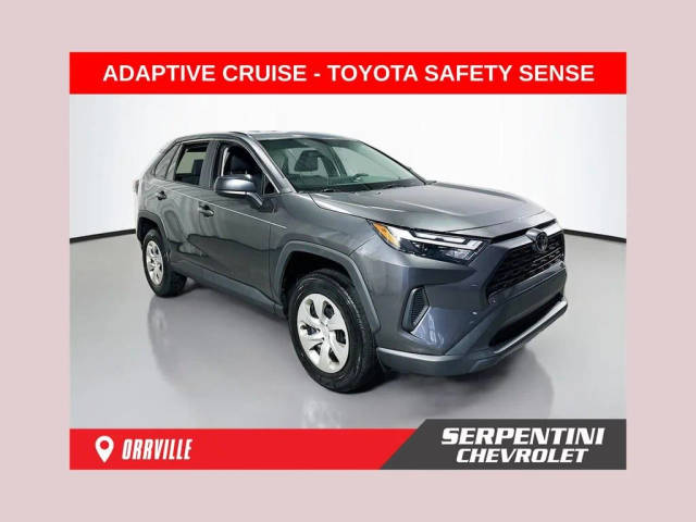 2023 Toyota RAV4 LE FWD photo