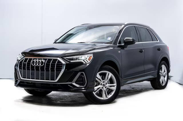 2023 Audi Q3 S line Premium Plus AWD photo