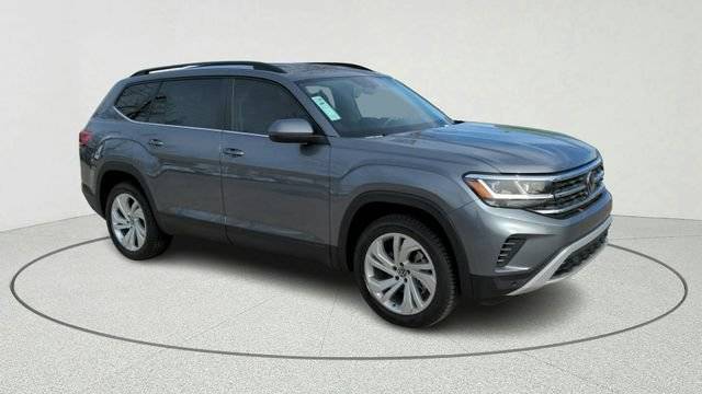 2023 Volkswagen Atlas 3.6L V6 SE w/Technology AWD photo