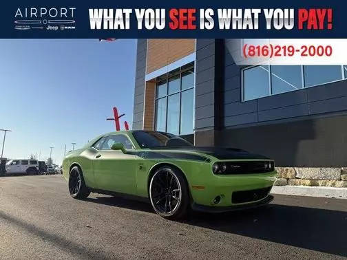 2023 Dodge Challenger R/T Scat Pack RWD photo