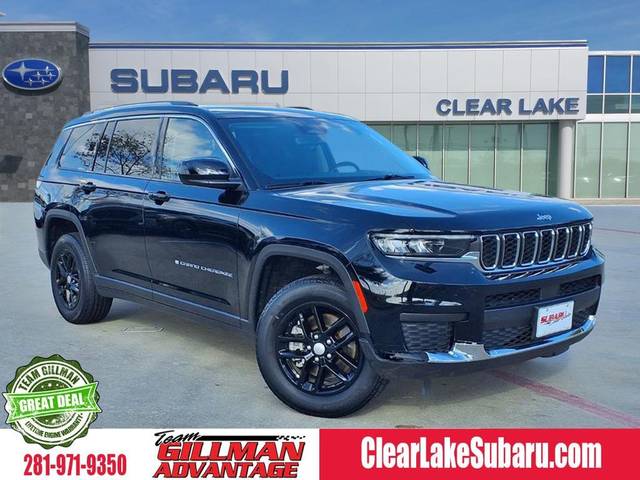 2023 Jeep Grand Cherokee L Laredo 4WD photo