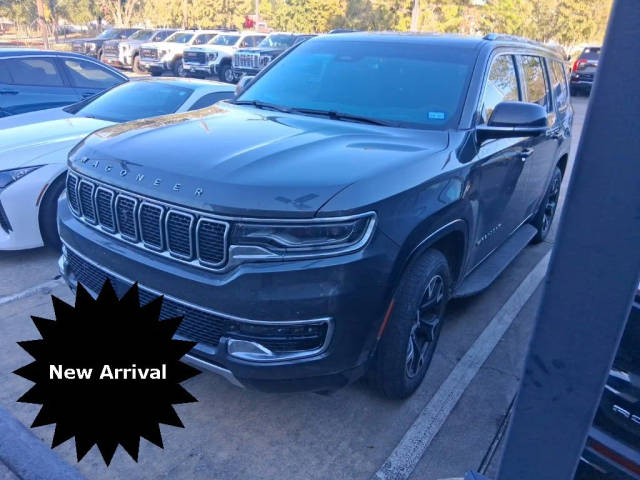 2023 Jeep Wagoneer Series III RWD photo