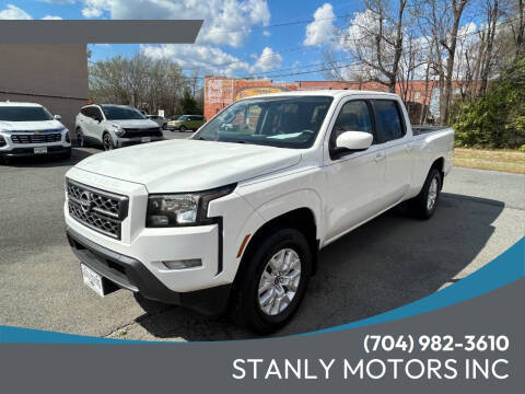 2023 Nissan Frontier SV 4WD photo