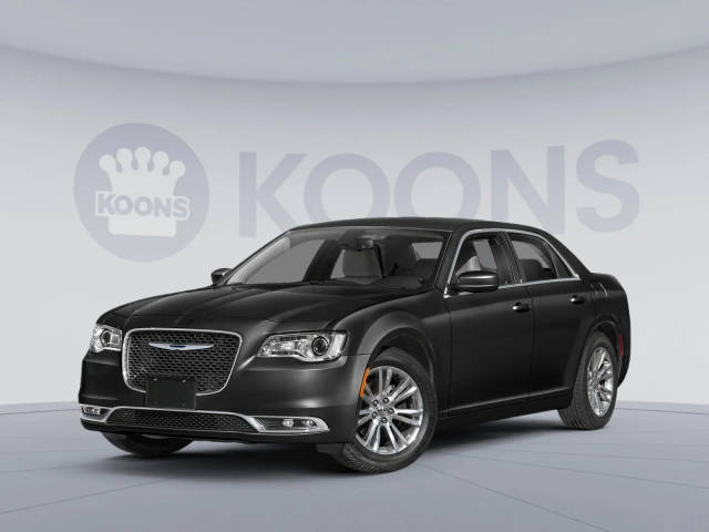 2023 Chrysler 300 Touring RWD photo