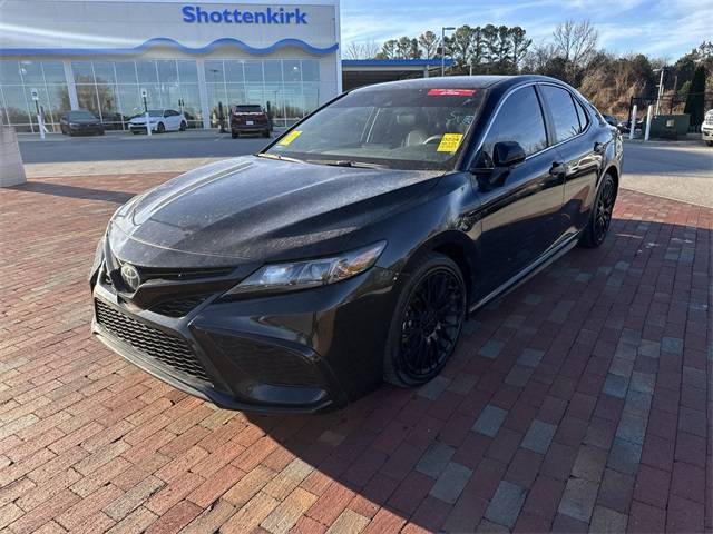 2023 Toyota Camry SE FWD photo