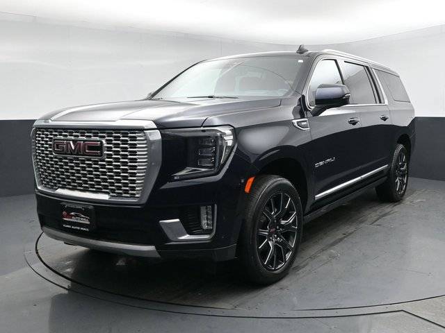2023 GMC Yukon XL Denali 4WD photo