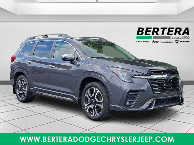 2023 Subaru Ascent Touring AWD photo