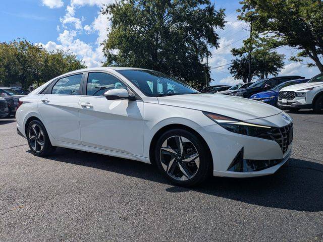2023 Hyundai Elantra Limited FWD photo
