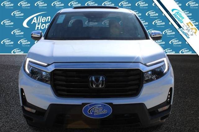 2023 Honda Ridgeline RTL-E AWD photo