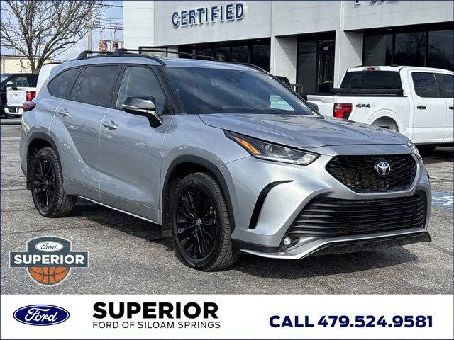 2023 Toyota Highlander XSE FWD photo