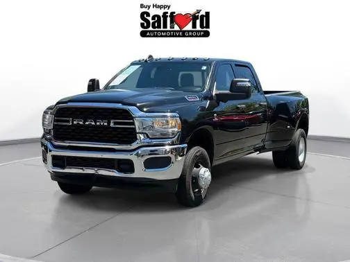 2023 Ram 3500 Tradesman 4WD photo