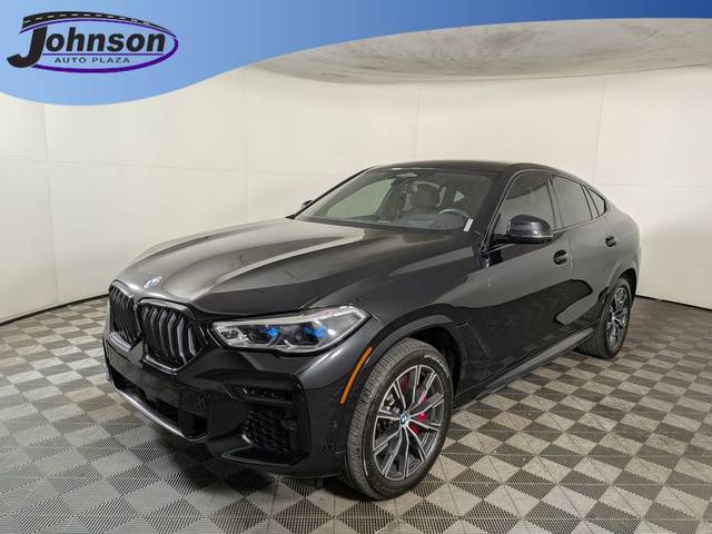 2023 BMW X6 M50i AWD photo