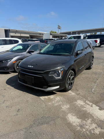 2023 Kia Niro EX Touring FWD photo