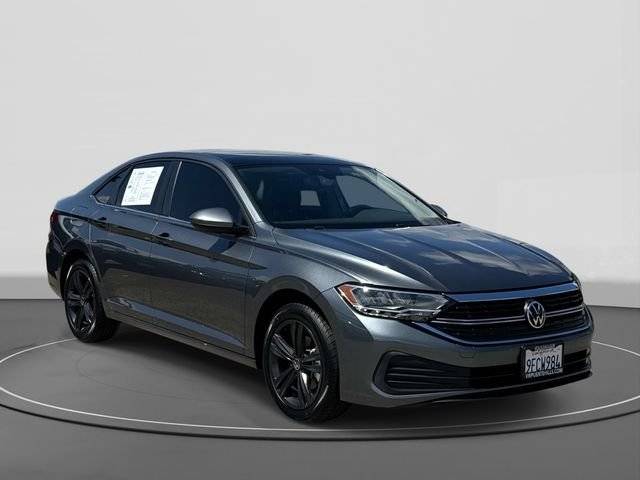 2023 Volkswagen Jetta SE FWD photo