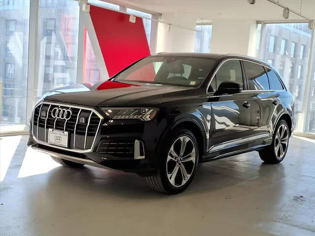 2023 Audi Q7 Premium Plus AWD photo