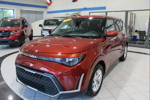 2023 Kia Soul LX FWD photo