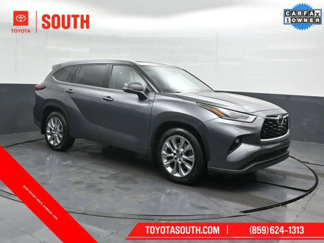 2023 Toyota Highlander Limited AWD photo