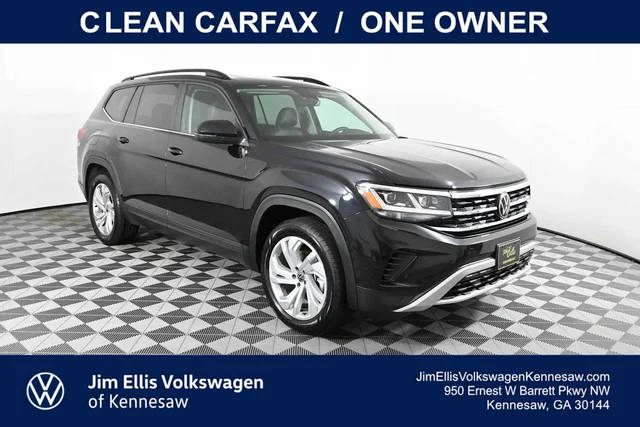 2023 Volkswagen Atlas 3.6L V6 SE w/Technology AWD photo