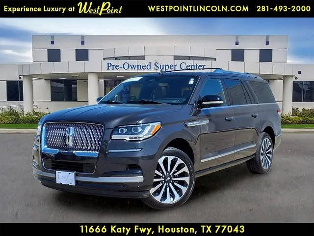 2023 Lincoln Navigator L Reserve RWD photo