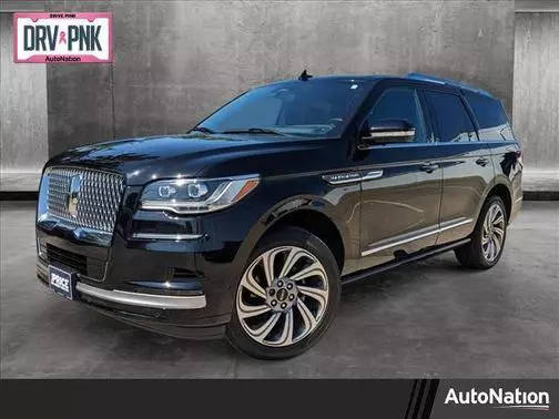 2023 Lincoln Navigator Reserve 4WD photo