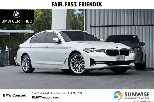 2023 BMW 5 Series 530e RWD photo