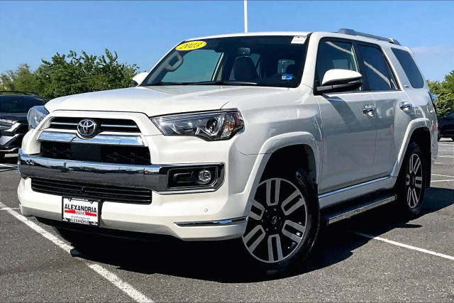 2023 Toyota 4Runner Limited 4WD photo