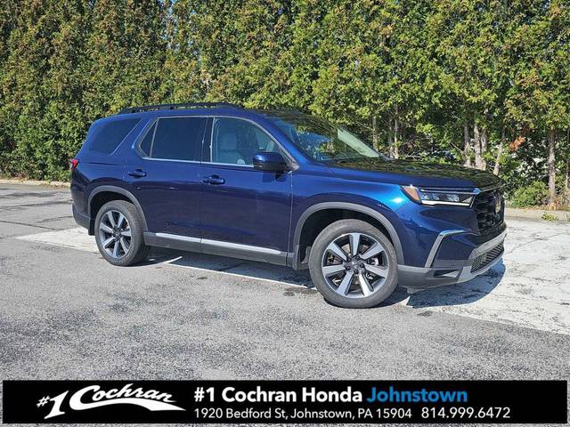 2023 Honda Pilot Touring AWD photo