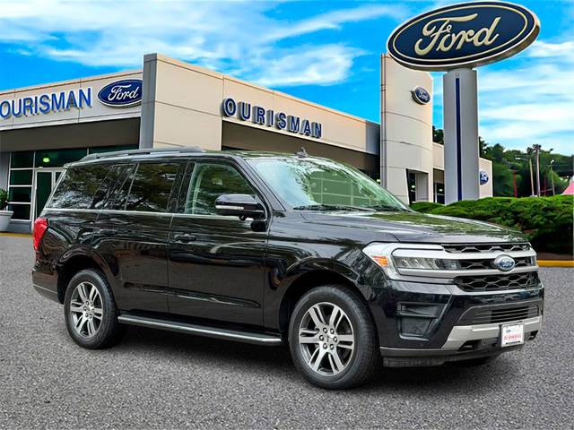 2022 Ford Expedition XLT 4WD photo