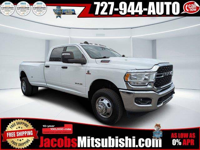 2023 Ram 3500 Big Horn 4WD photo