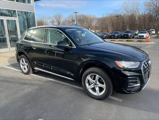 2023 Audi Q5 Premium AWD photo