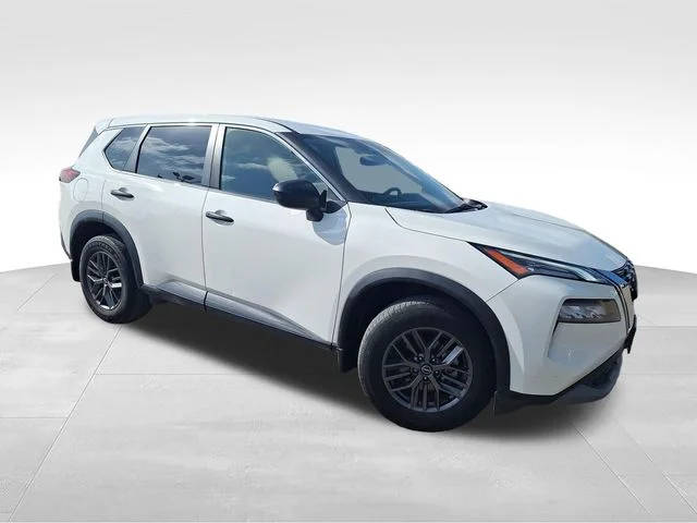 2023 Nissan Rogue S FWD photo