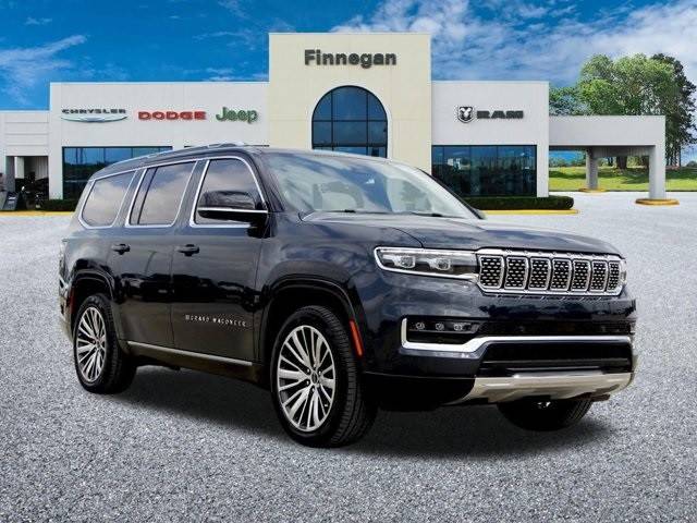 2023 Jeep Grand Wagoneer Series III 4WD photo