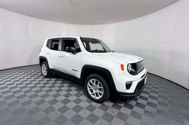 2023 Jeep Renegade Latitude 4WD photo