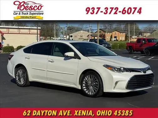 2016 Toyota Avalon Limited FWD photo