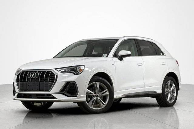 2023 Audi Q3 S line Premium AWD photo