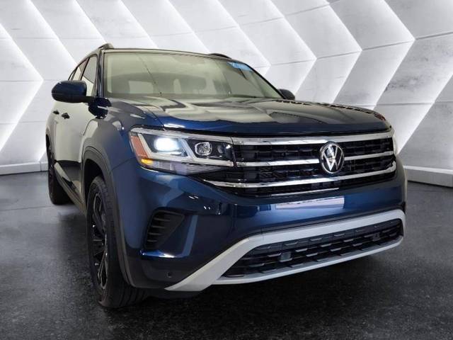 2023 Volkswagen Atlas 3.6L V6 SE w/Technology FWD photo