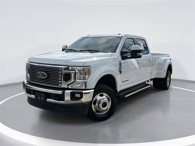 2022 Ford F-350 Super Duty LARIAT 4WD photo