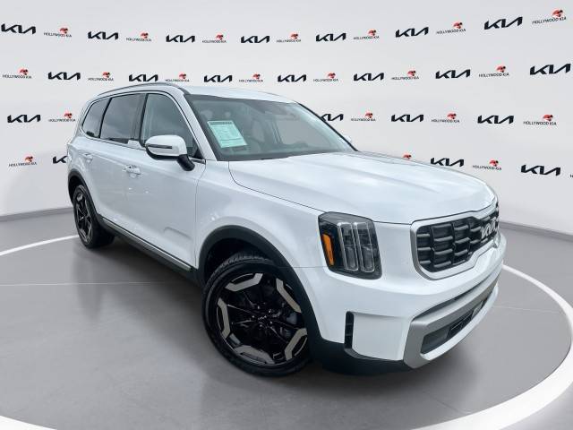 2023 Kia Telluride S FWD photo