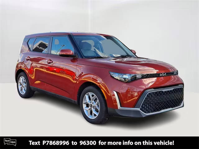 2023 Kia Soul LX FWD photo