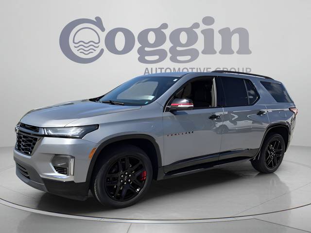 2023 Chevrolet Traverse Premier FWD photo