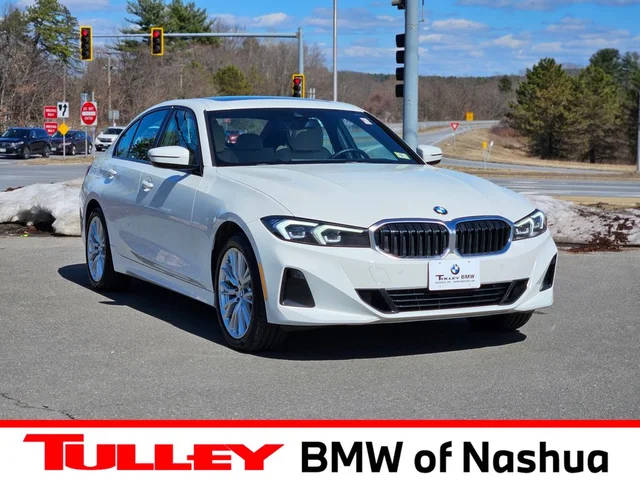 2023 BMW 3 Series 330i xDrive AWD photo