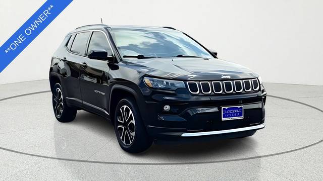 2023 Jeep Compass Limited 4WD photo